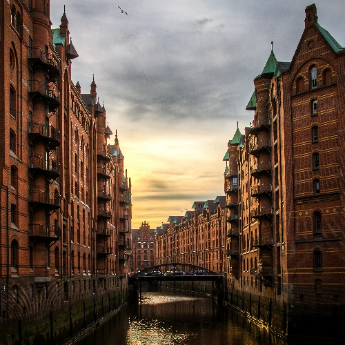Backsteingebäude in Hamburg, Unsere SEO Agentur für Hamburg.